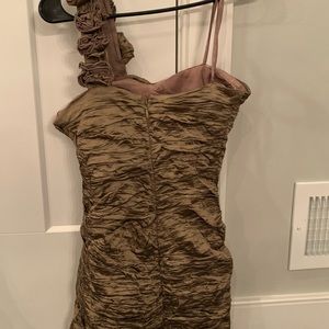 BCBG MAXAZRIA SIZE 2 dress
